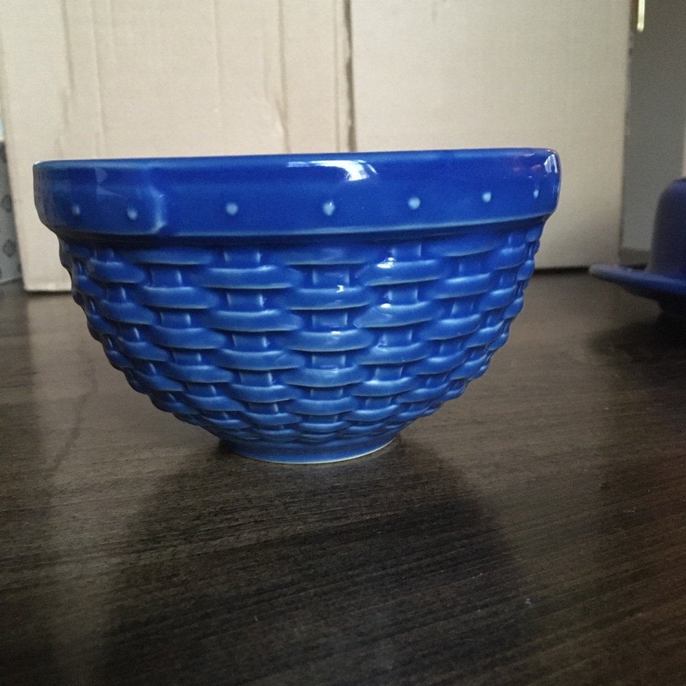 Longaberger pottery blue small woven bowl